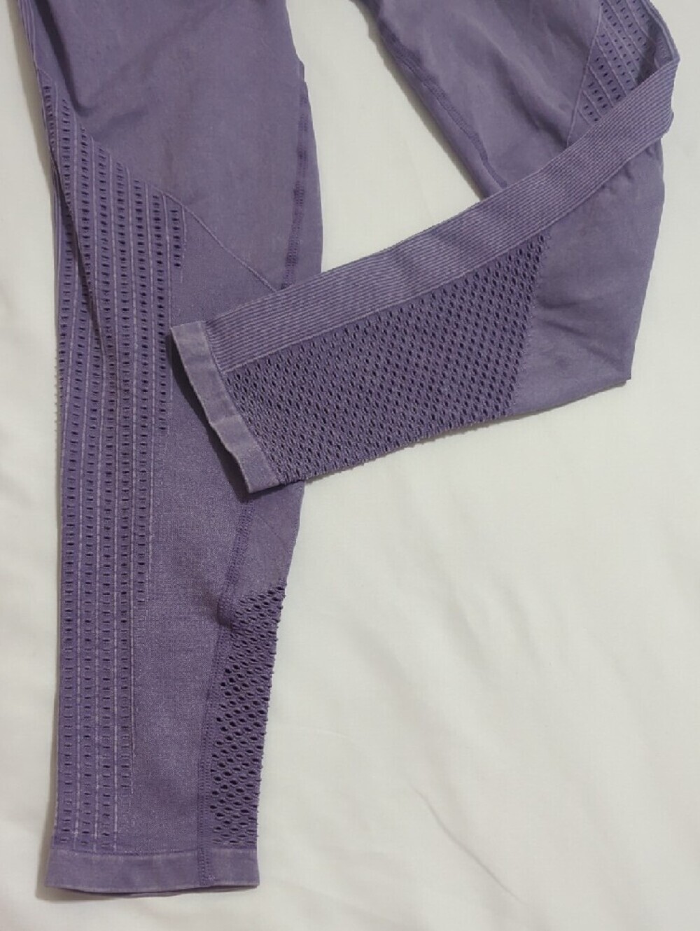 Fabletics Sync Seamless High-Waisted 7/8 Legging, Color Washed Violetta Size M - Picture 8 of 16